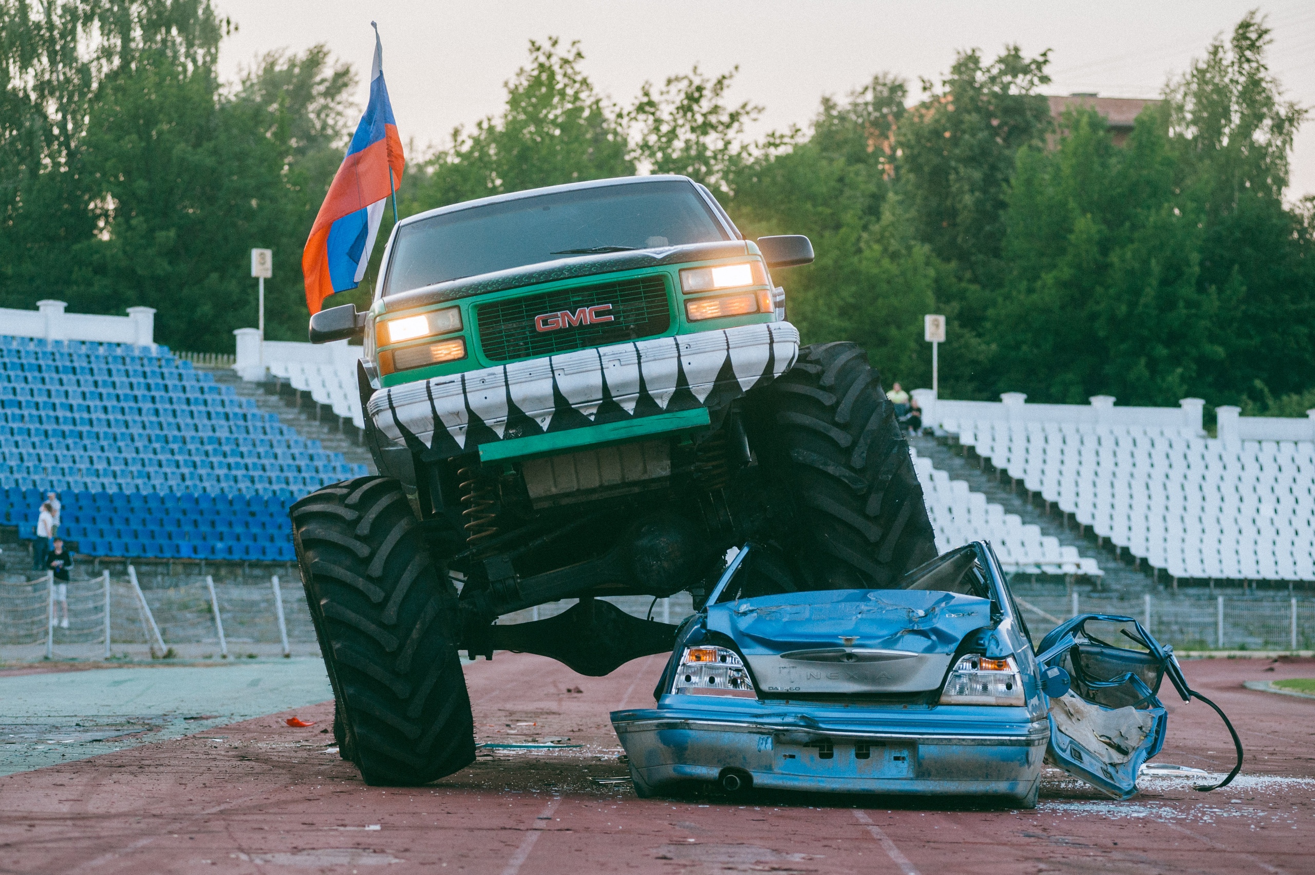 Шоу каскадеров 2025